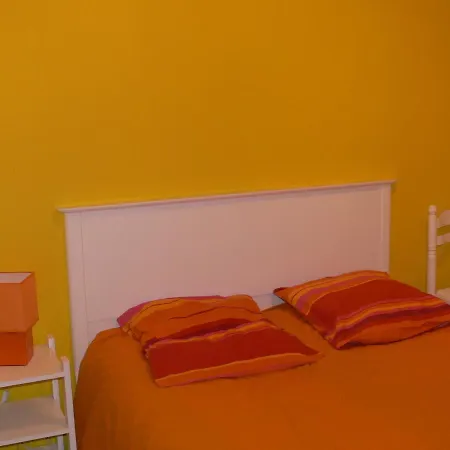 Maison T4 Avec Grande Terrasse Couverte, Boulodrome Et Jardin Clos - - Fr-1-521-218 *